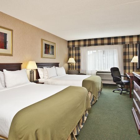 Glo Best Western Mississauga Corporate Centre Kültér fotó